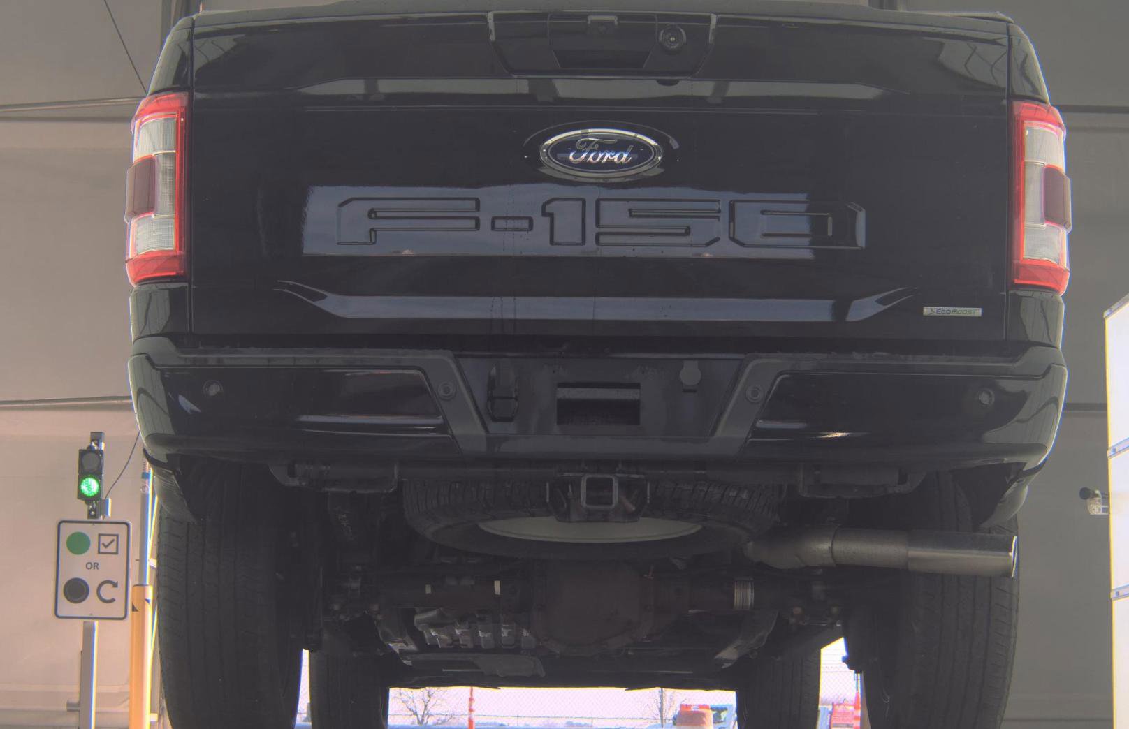 Used 2022 Ford F150 Lariat w/ Equipment Group 502A High image 7