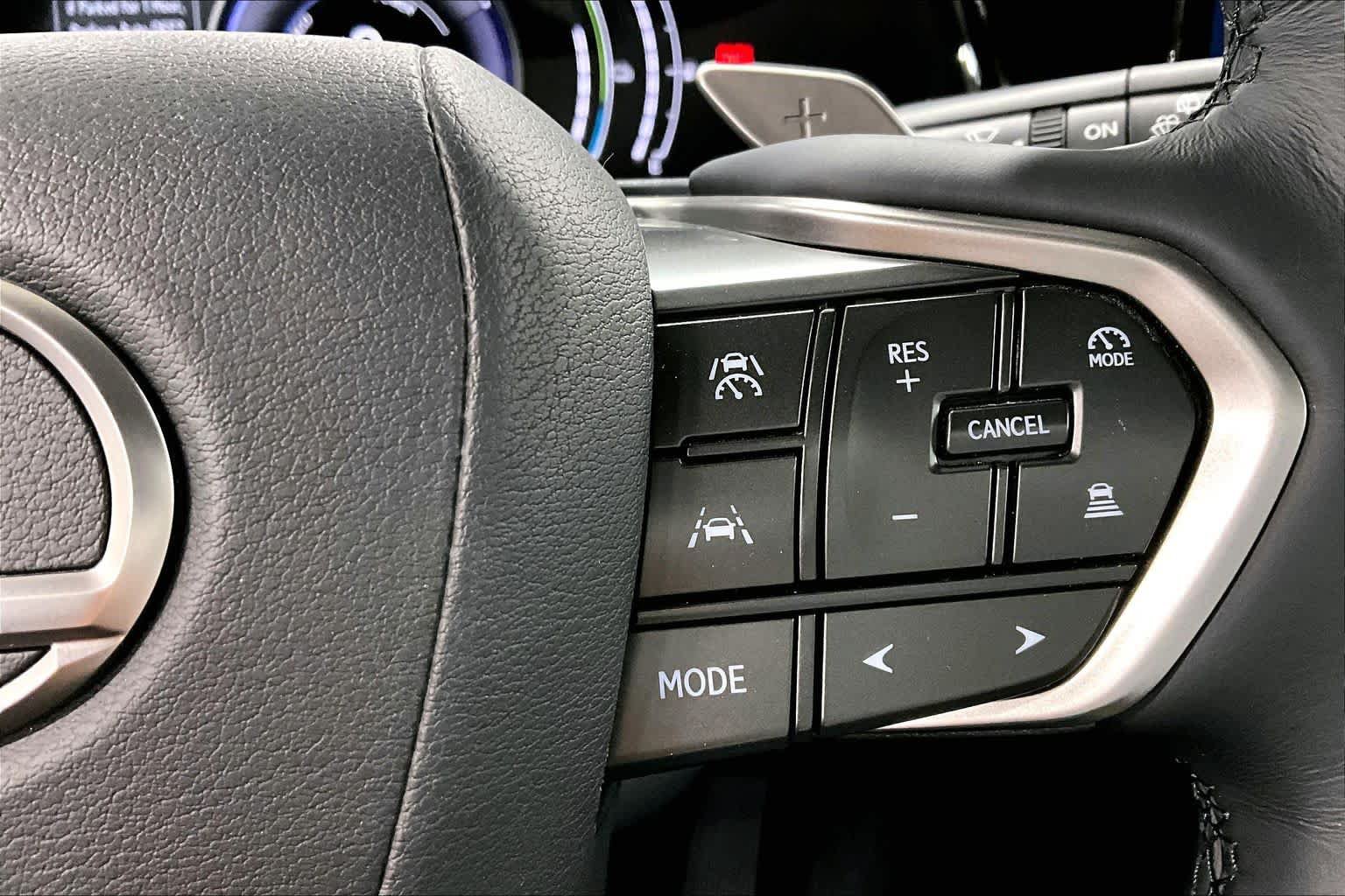 Used 2026 Lexus NX 450h+ AWD w/ Accessory Package (Z2) image 25