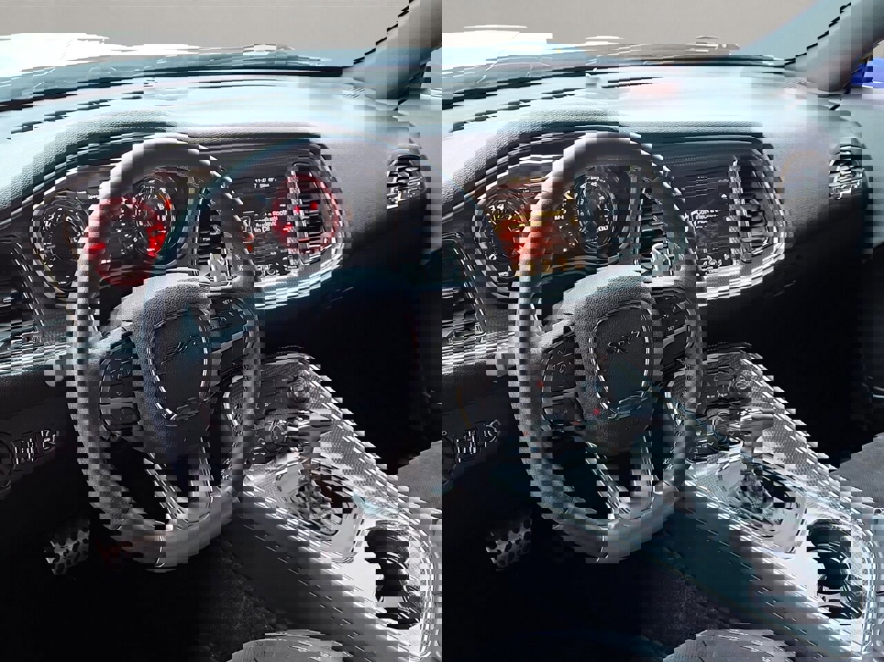 Used 2016 Dodge Challenger SRT Hellcat image 14