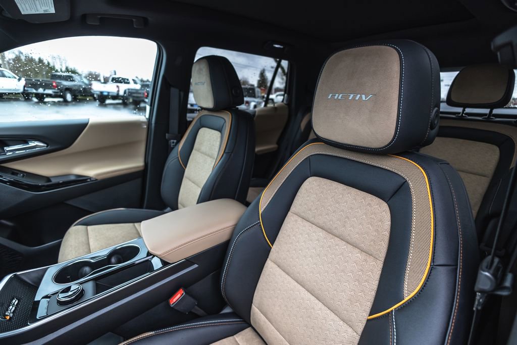 New 2026 Chevrolet Equinox ACTIV w/ Safety and Technology Package image 23