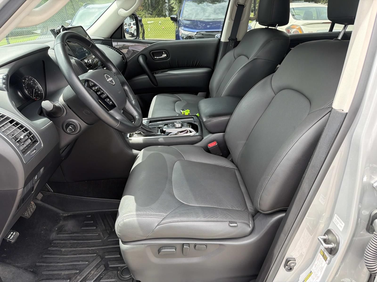 Used 2023 Nissan Armada S AWD/4WD image 2