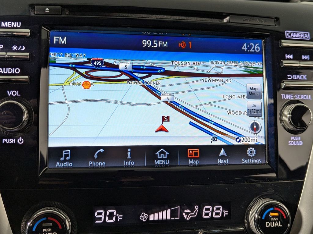 Used 2018 Nissan Murano S image 18