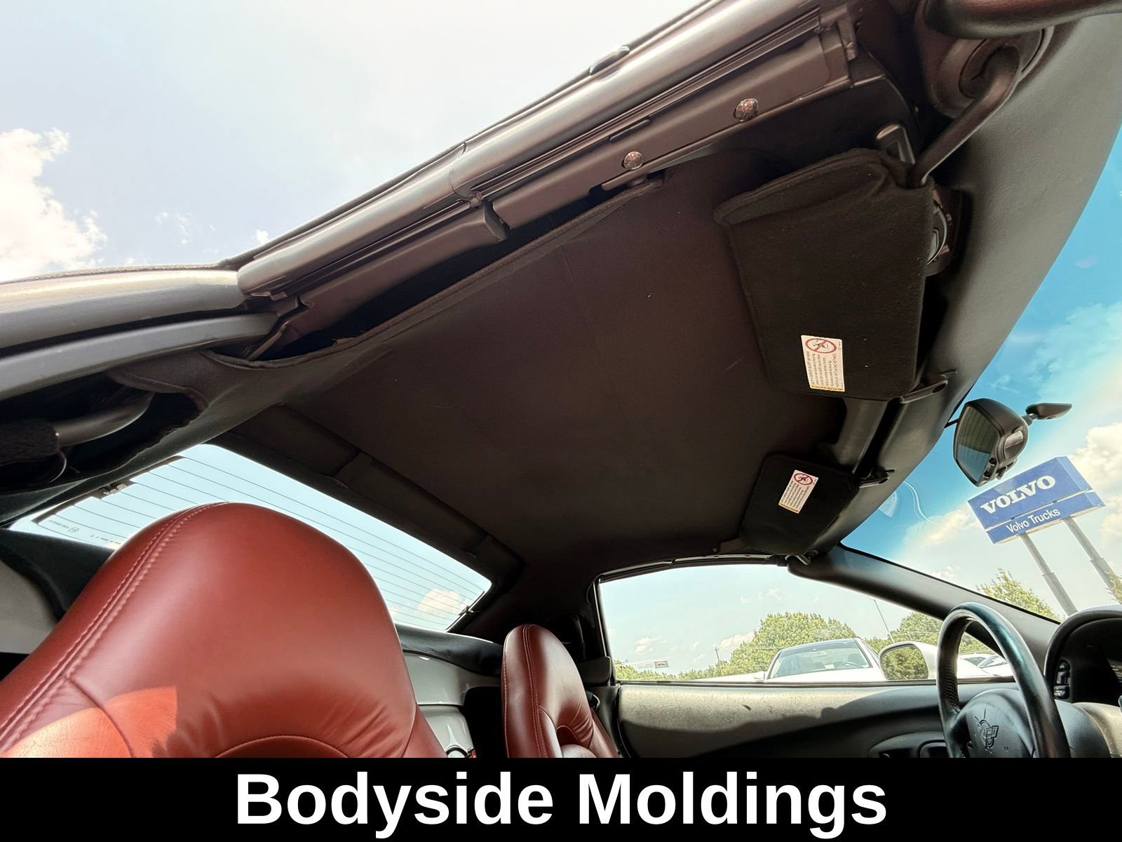 Used 1999 Chevrolet Corvette Convertible w/ Memory Pkg image 32