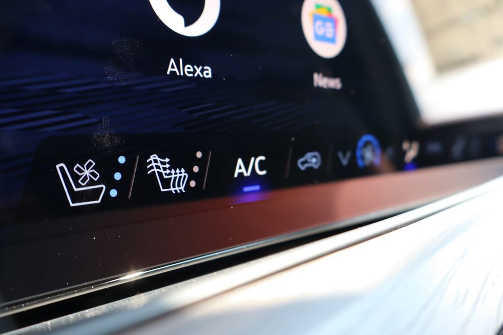 New 2025 Chevrolet Tahoe Premier image 24