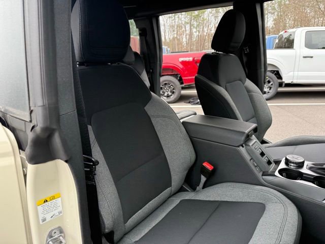 New 2025 Ford Bronco 4-Door image 20