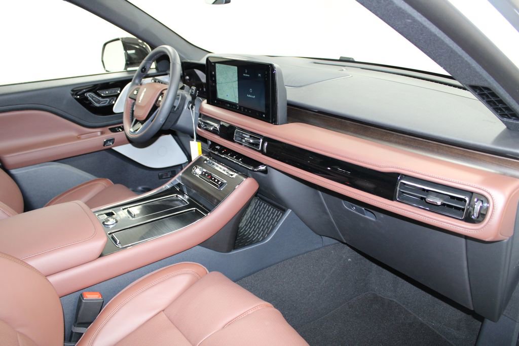 New 2026 Lincoln Aviator Reserve image 30