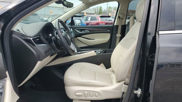 Used 2024 Buick Enclave Avenir w/ Trailering Package, 5000 lbs. AWD/4WD image 4
