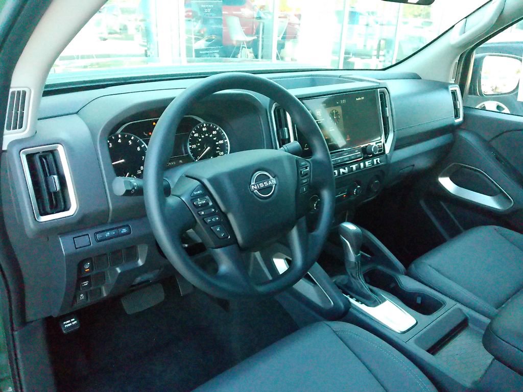 New 2026 Nissan Frontier SV w/ Tow Package image 11