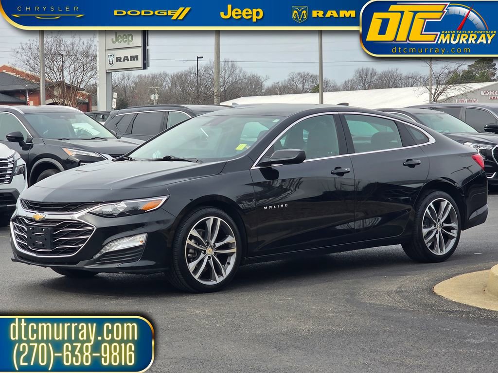 Used 2025 Chevrolet Malibu LT image 2
