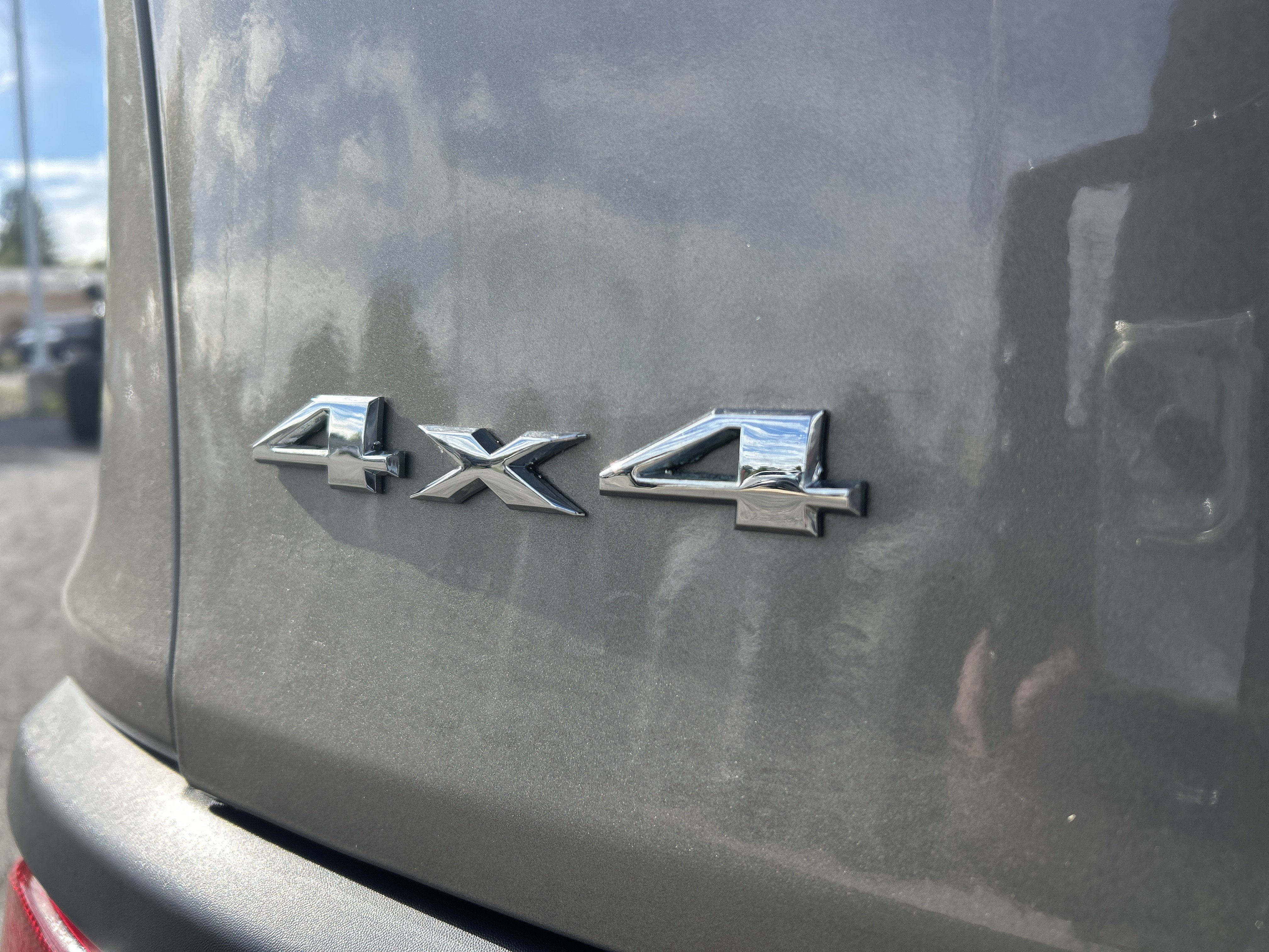 Used 2016 Jeep Cherokee Limited AWD/4WD image 27