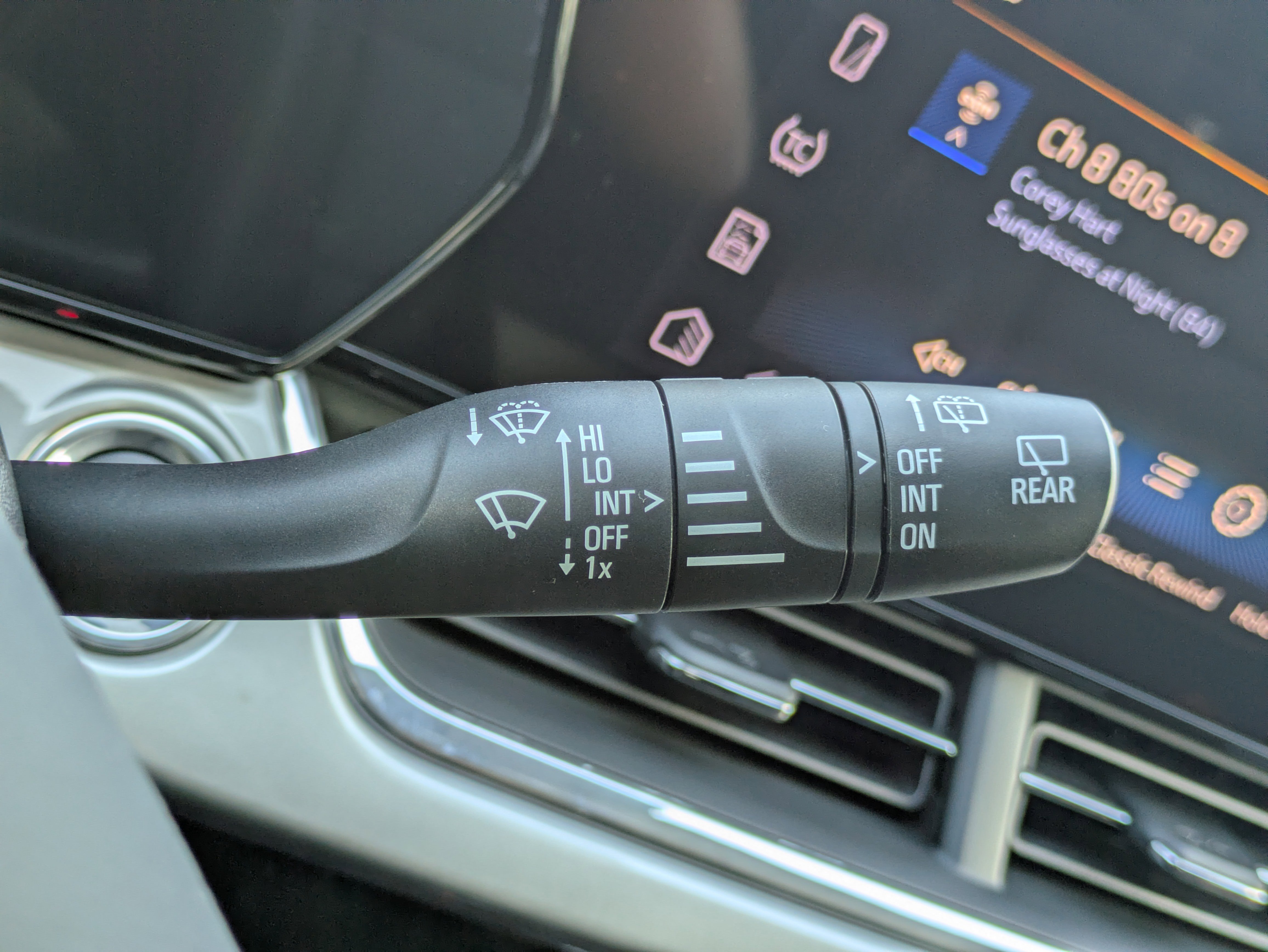 New 2026 Chevrolet Trax LT w/ Driver Confidence Package image 19