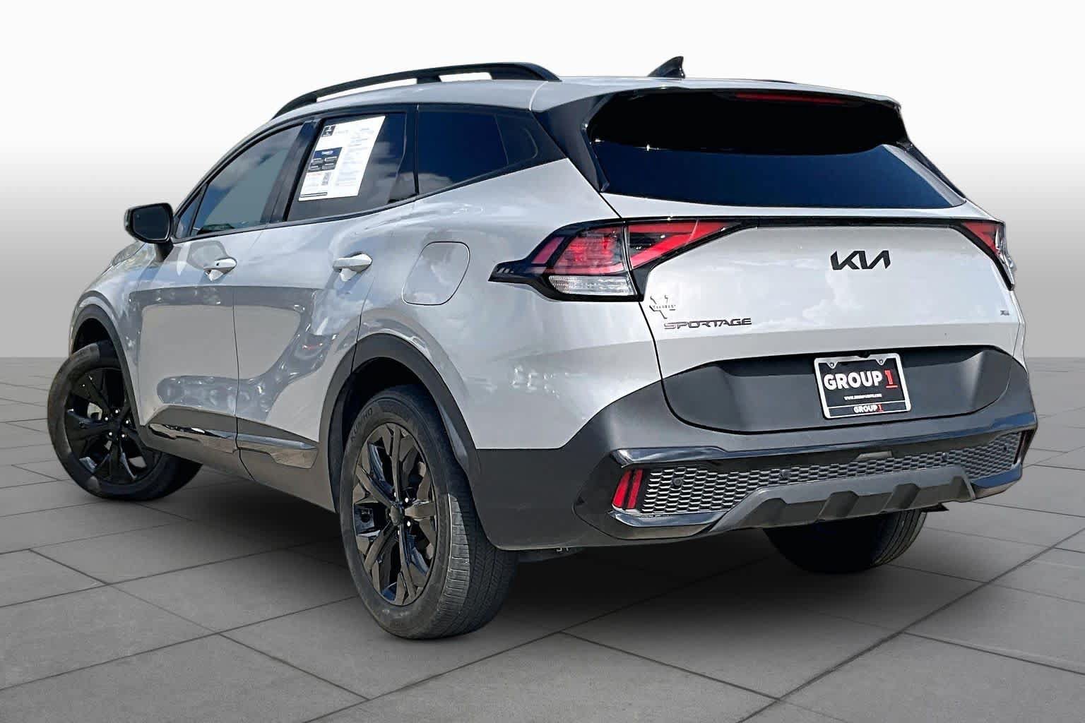 Used 2025 Kia Sportage X-Line w/ Premium Package AWD/4WD image 11