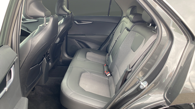 Certified 2025 Kia Niro EX Touring FWD image 22