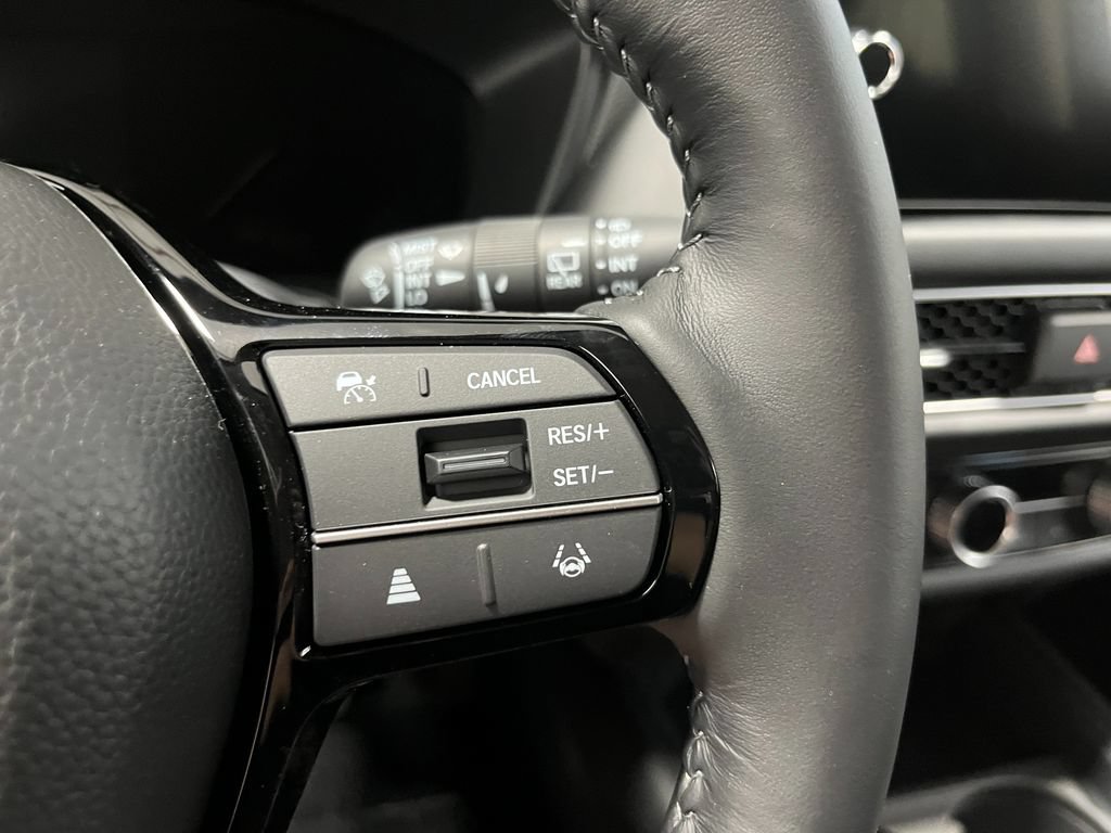 New 2027 Honda HR-V EX-L image 17