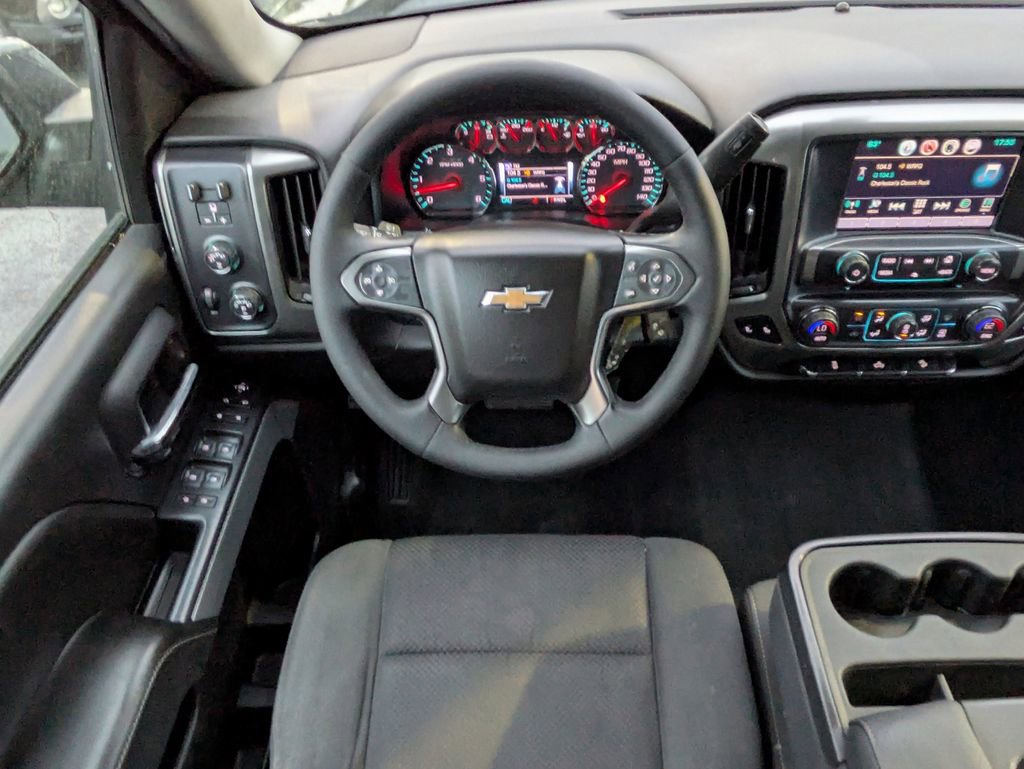 Used 2019 Chevrolet Silverado 1500 LT w/ All Star Edition image 16