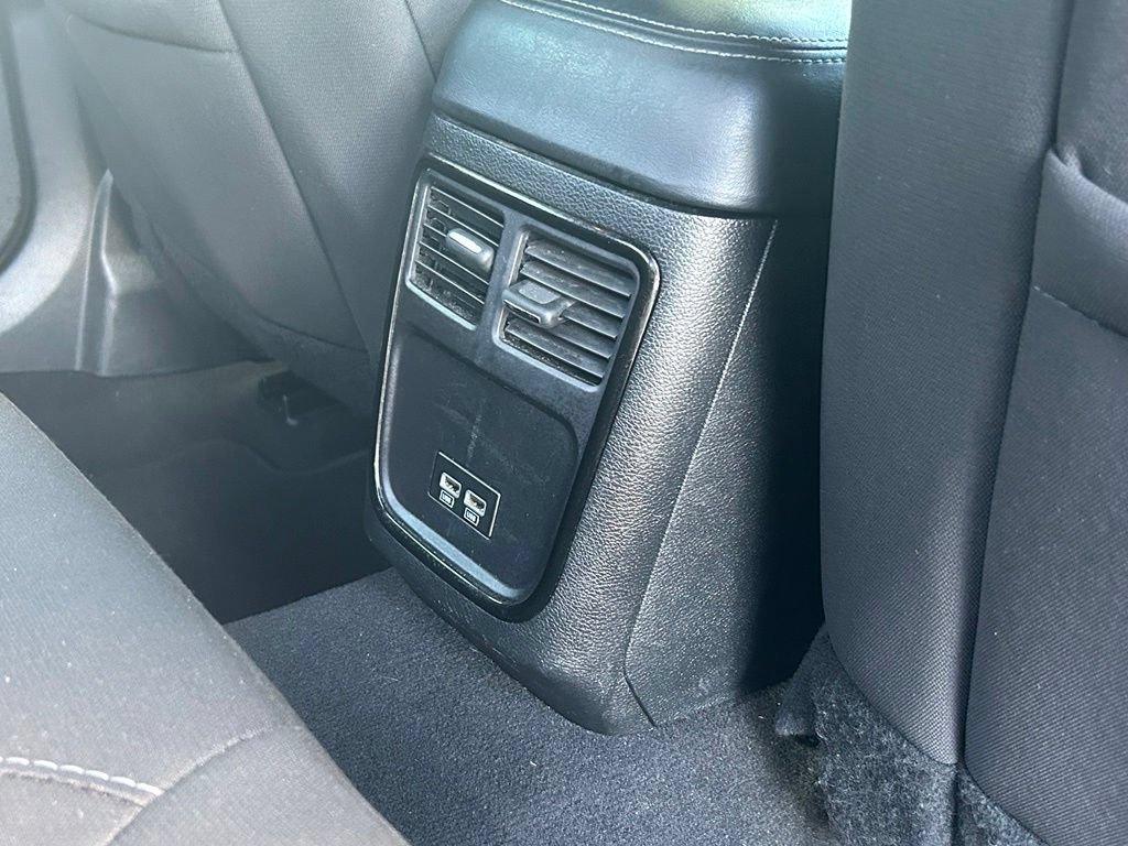 Used 2023 Dodge Charger SXT w/ Blacktop Package RWD image 31
