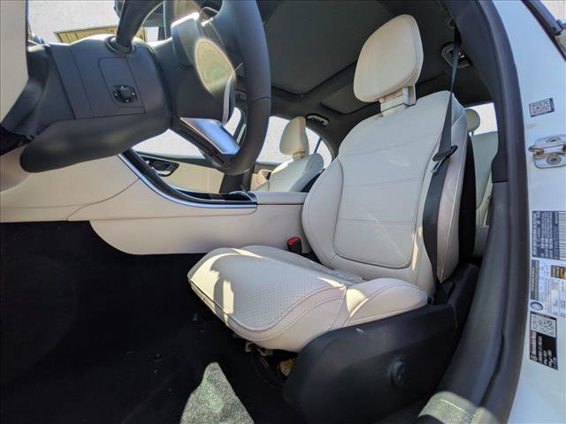 New 2026 Mercedes-Benz C 300 4MATIC Sedan image 4