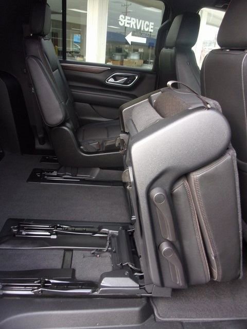 Used 2021 Chevrolet Suburban High Country image 38