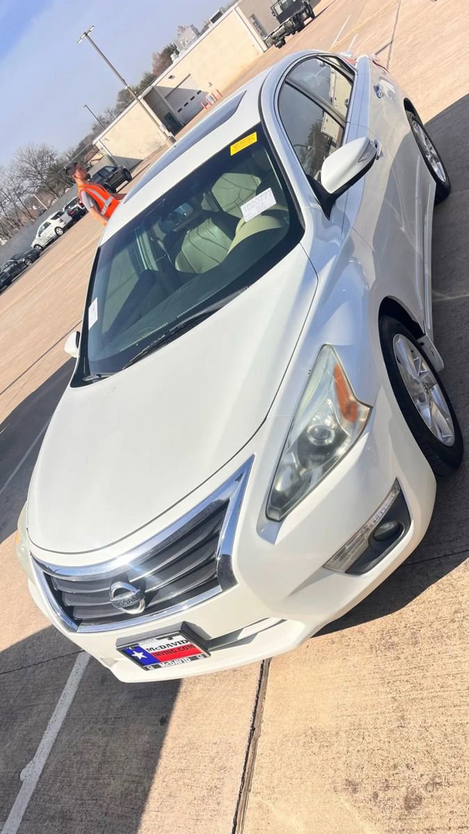 Used 2013 Nissan Altima 2.5 SL w/ Technology Pkg