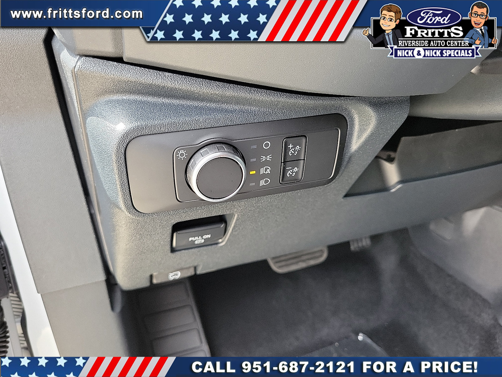 New 2026 Ford Bronco Big Bend w/ Black Appearance Package AWD/4WD image 13