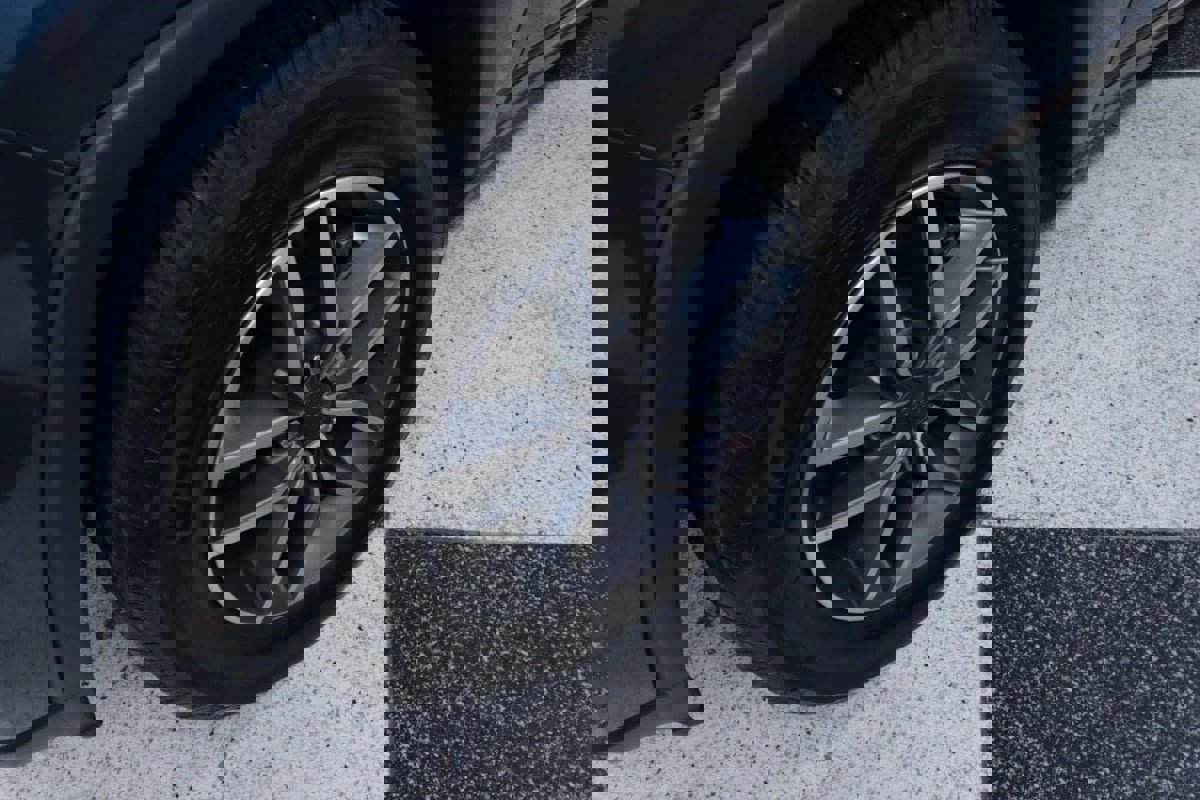 Used 2021 Jeep Grand Cherokee Limited image 33