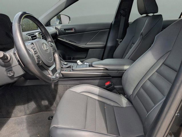 Used 2022 Lexus IS 350 F Sport image 13