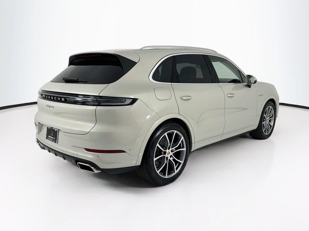 New 2026 Porsche Cayenne E-Hybrid AWD/4WD image 9