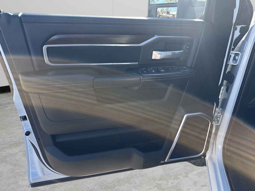 Used 2024 RAM 2500 Laramie image 25