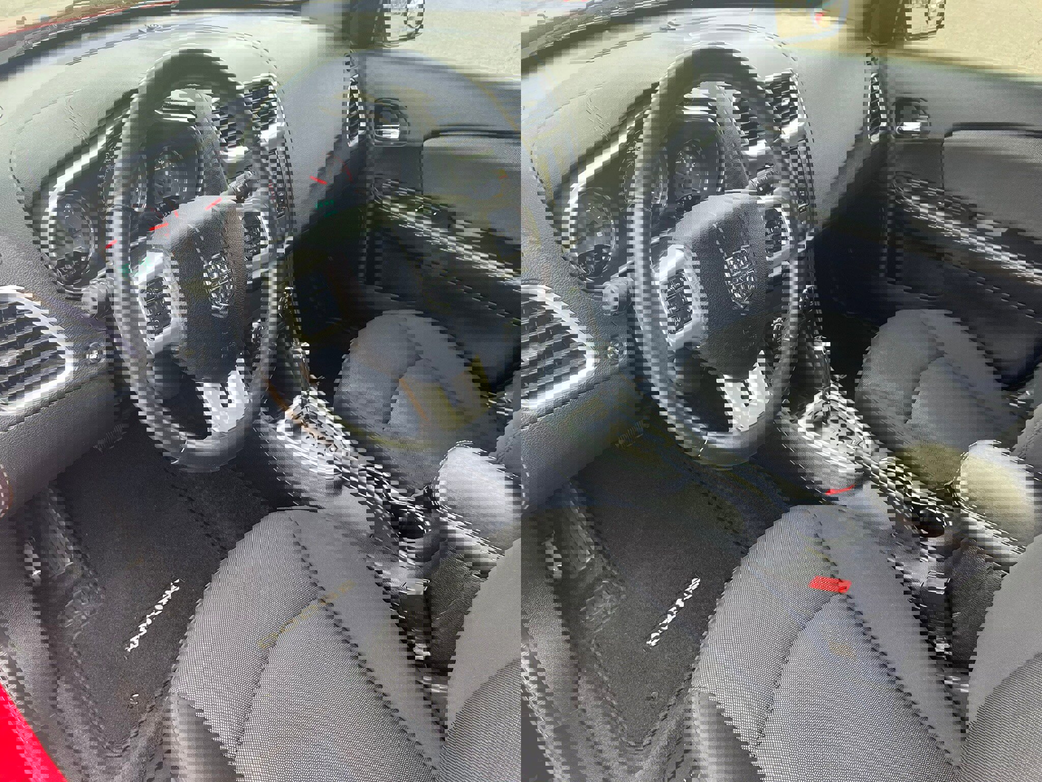 Used 2013 Dodge Avenger SXT w/ Rallye Appearance Group image 15