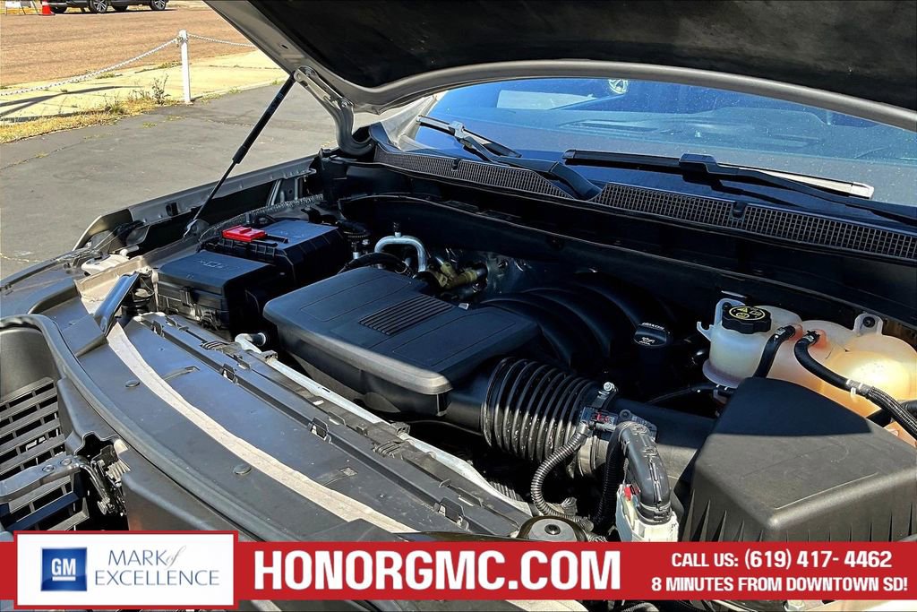 Used 2023 Chevrolet Tahoe LT RWD image 30