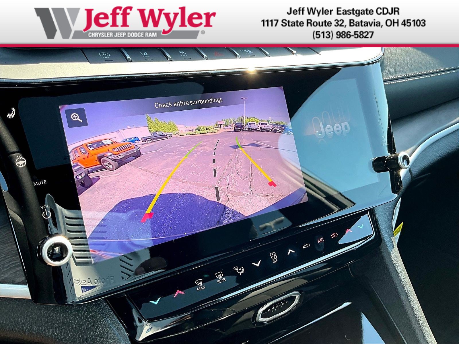 New 2026 Jeep Grand Cherokee Altitude AWD/4WD image 23