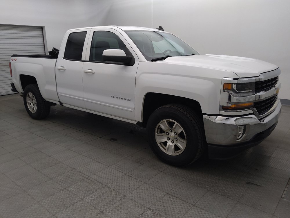 Used 2018 Chevrolet Silverado 1500 LT w/ All Star Edition AWD/4WD image 11