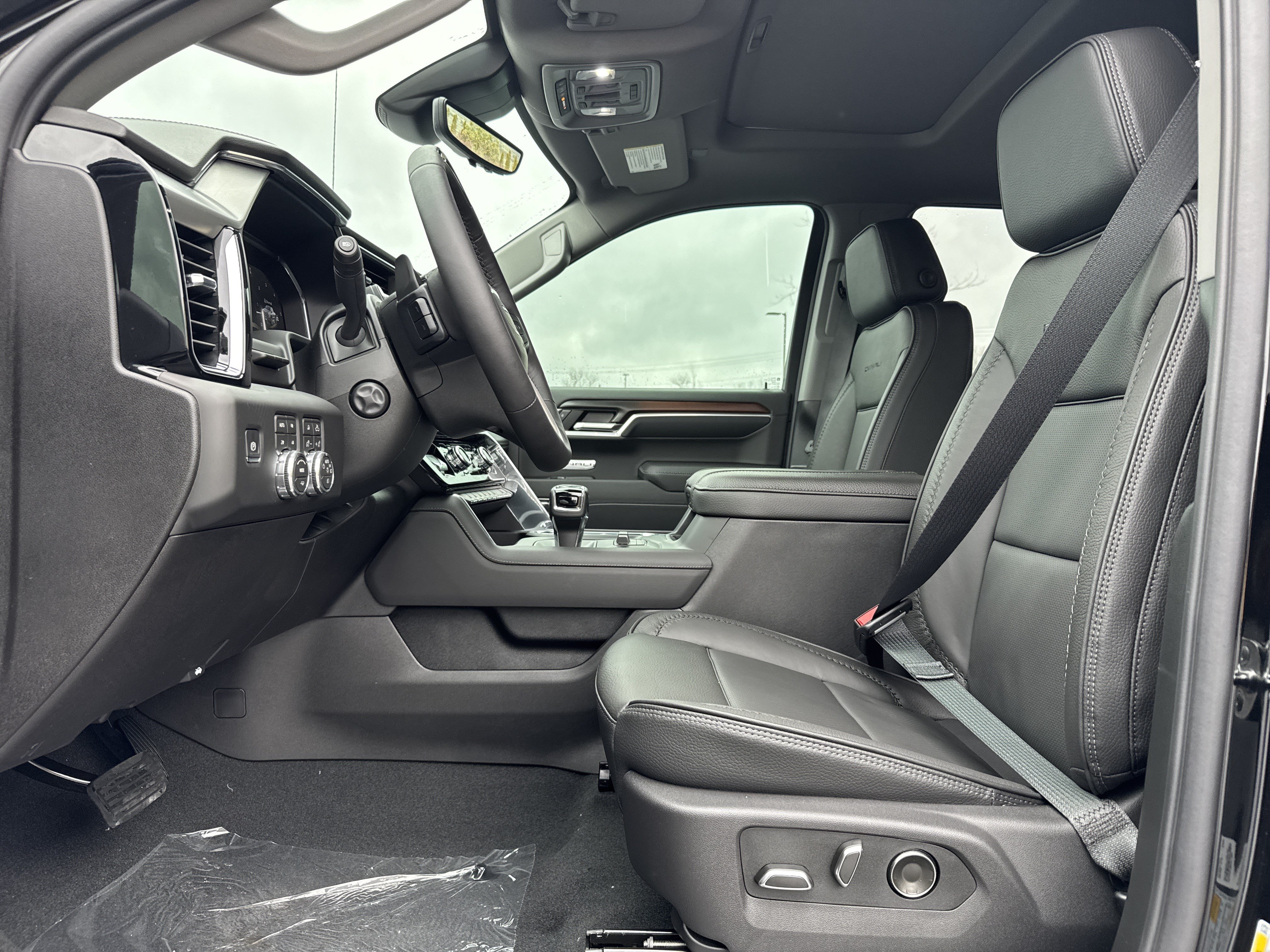 New 2026 GMC Sierra 1500 Denali AWD/4WD image 16