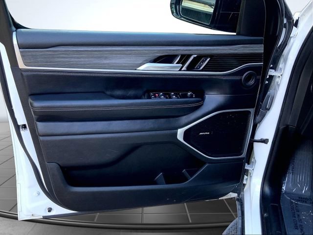 Used 2024 Jeep Wagoneer Series II AWD/4WD image 26