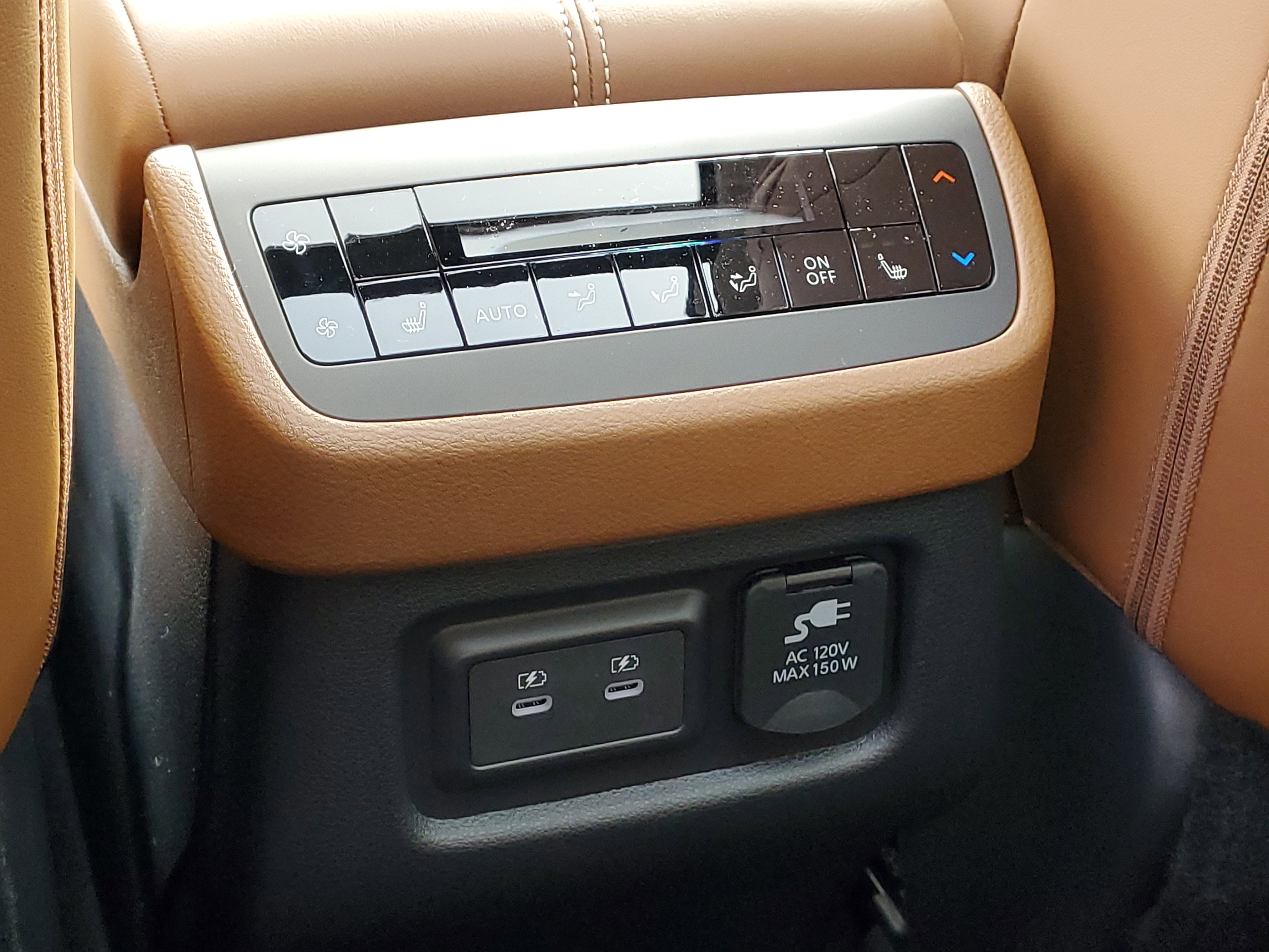 New 2026 Nissan Pathfinder Platinum image 29