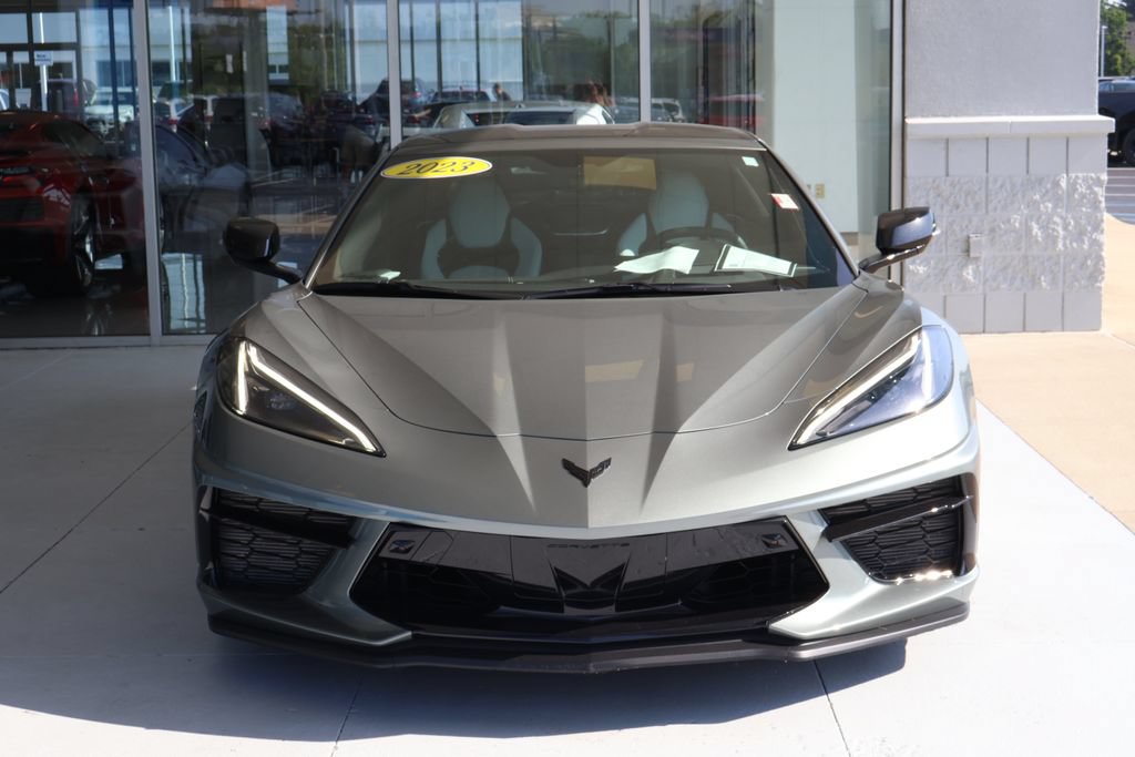 Used 2023 Chevrolet Corvette Stingray Preferred Cpe w/ Z51 Performance Package RWD image 2