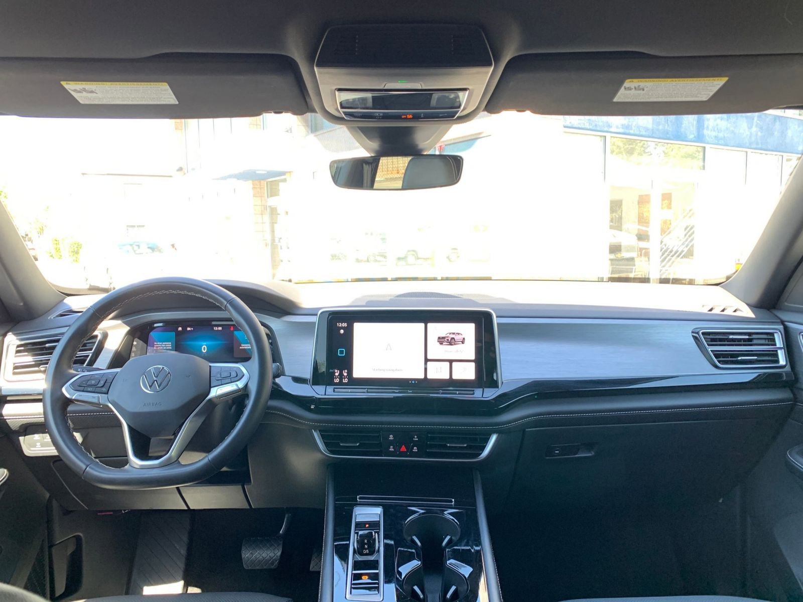 Used 2024 Volkswagen Atlas Cross Sport SE image 33