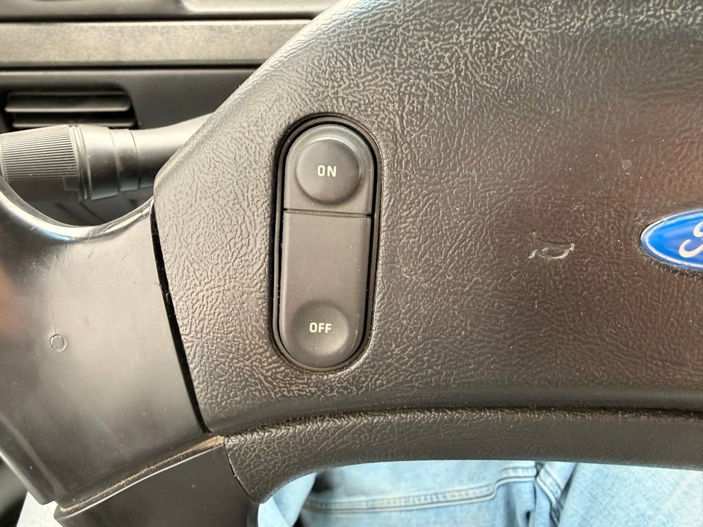Used 1994 Ford F250 XL image 27