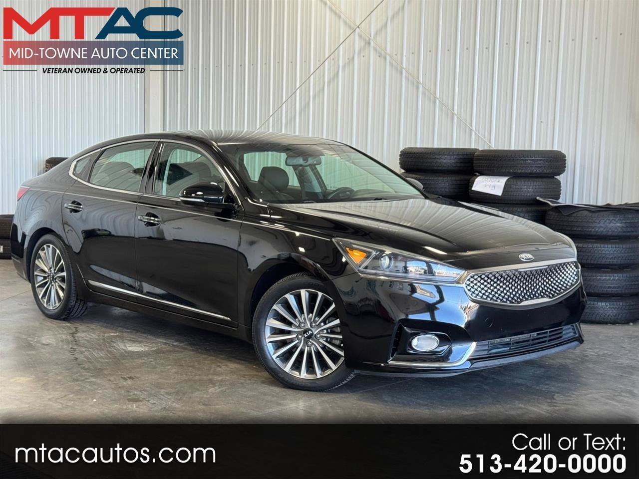 Used 2019 Kia Cadenza Premium FWD image 1