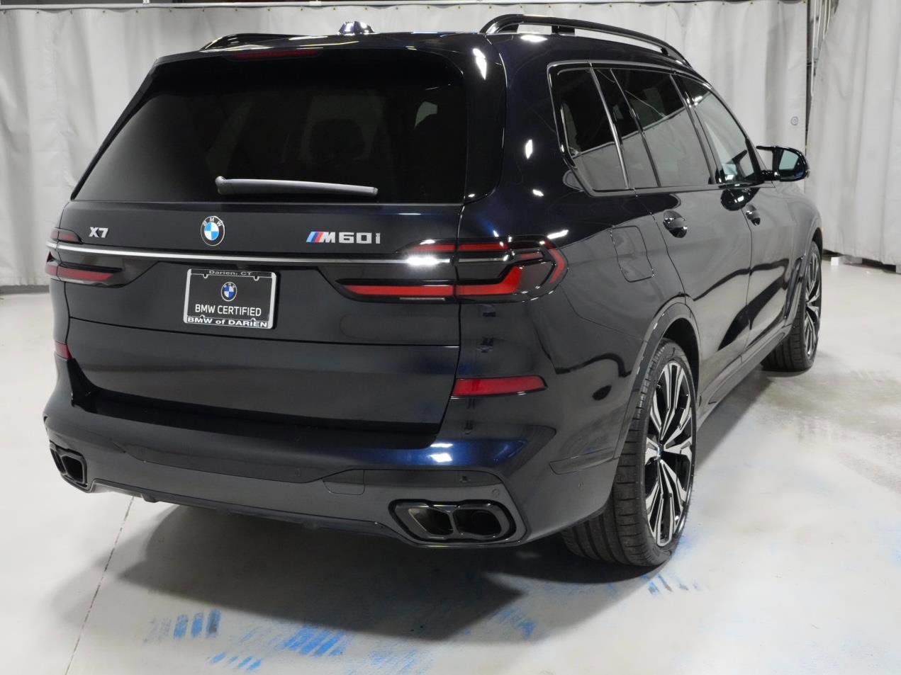 Certified 2023 BMW X7 M60i w/ Executive Package image 16