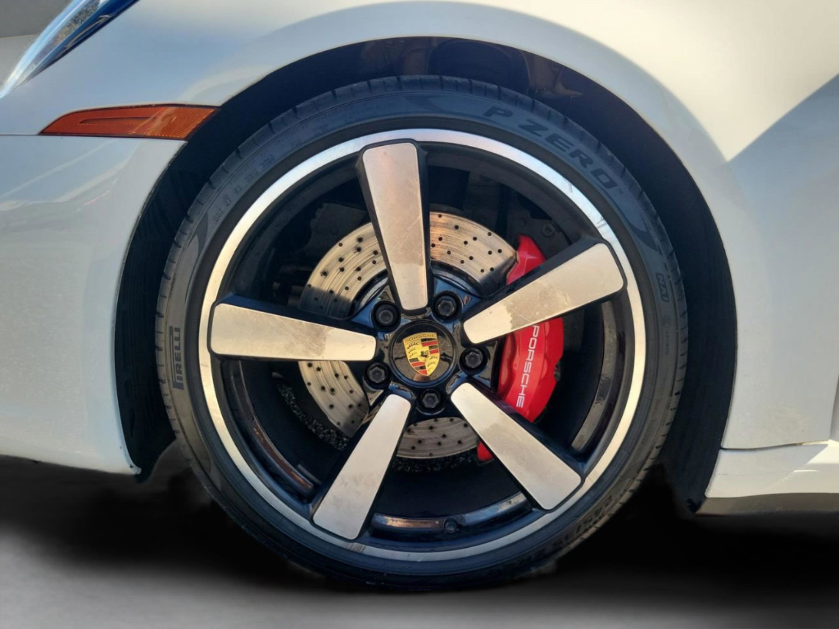 Used 2021 Porsche 911 Carrera 4S image 8