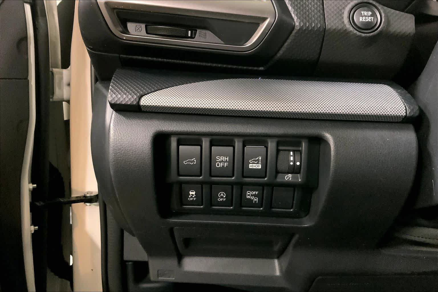 Used 2019 Subaru Forester Limited AWD/4WD image 33