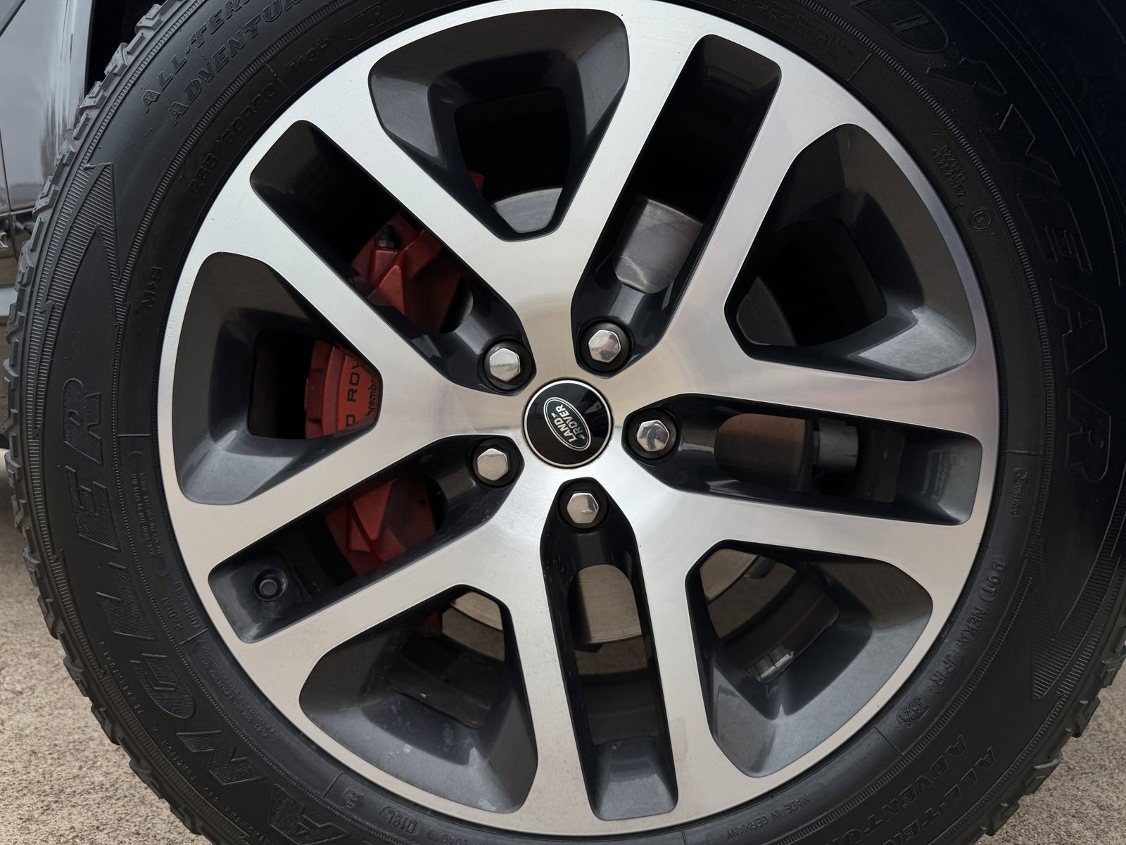 Used 2022 Land Rover Defender 110 X AWD/4WD image 11