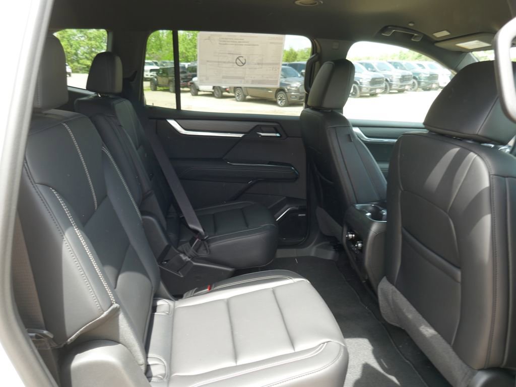 New 2026 GMC Acadia Elevation w/ Black Edition AWD/4WD image 13