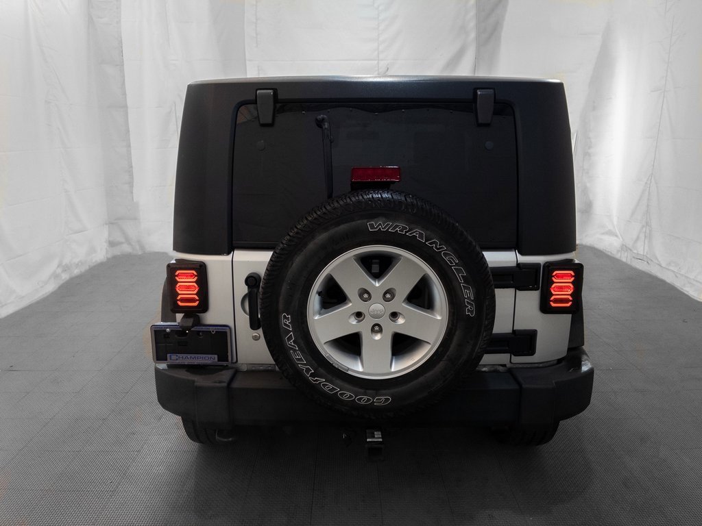 Used 2010 Jeep Wrangler Sport image 6