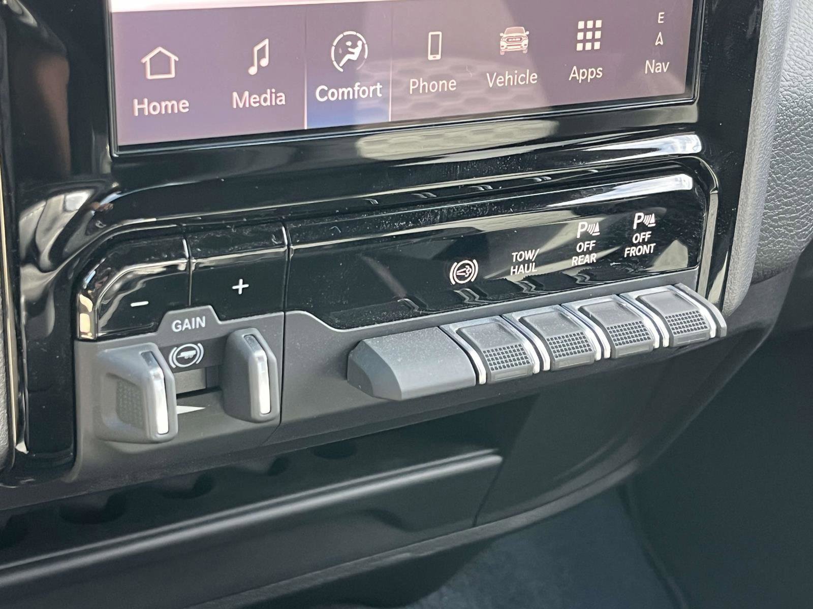 Used 2025 RAM 2500 Big Horn image 19