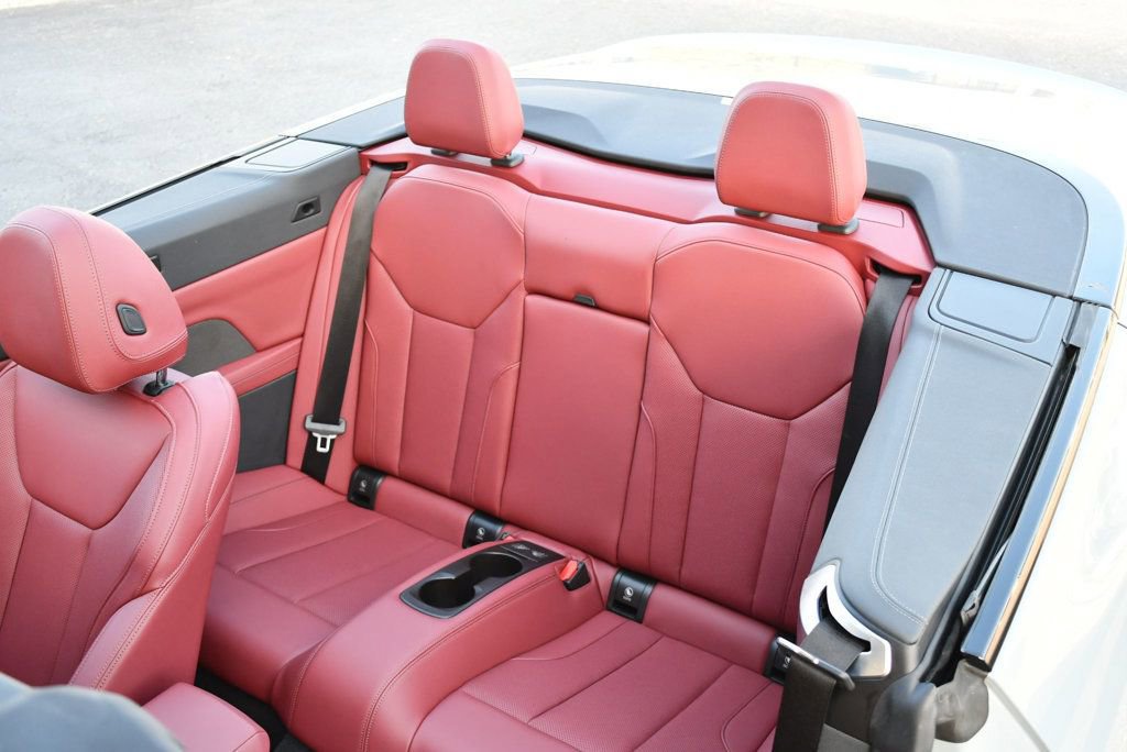 Used 2023 BMW M440i Convertible w/ Premium Package image 15