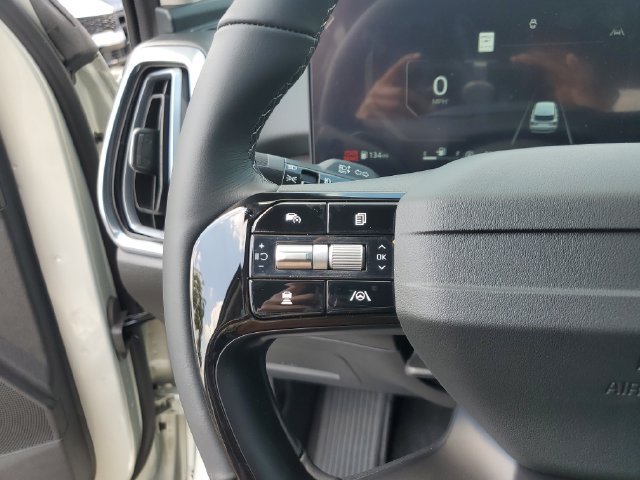 New 2026 Kia Sorento SX FWD image 29