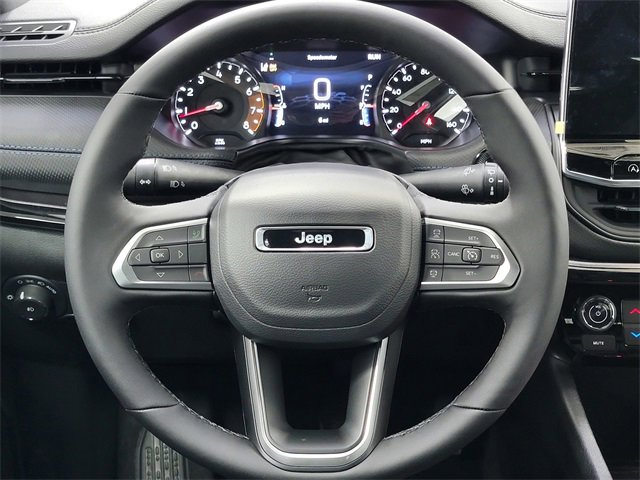 New 2026 Jeep Compass Limited image 25