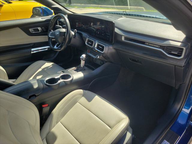 Used 2024 Ford Mustang Premium RWD image 10